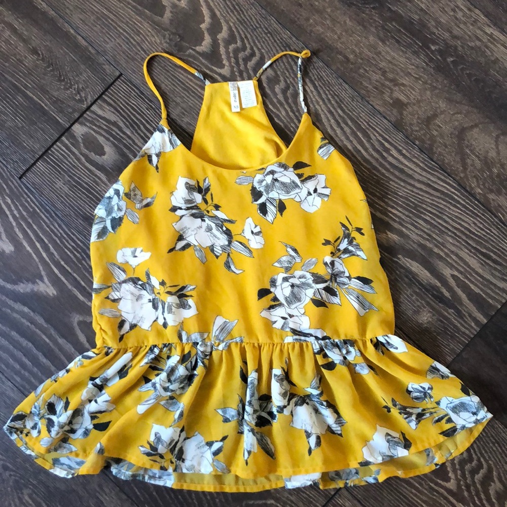 Women’s XS Yellow Floral Top